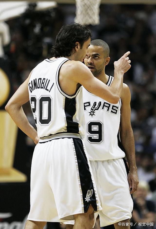 爱游戏在线中超转会期走向成谜；圣安东尼奥马刺迎来里程碑；球迷炸锅；球队文化再被提及的简单介绍