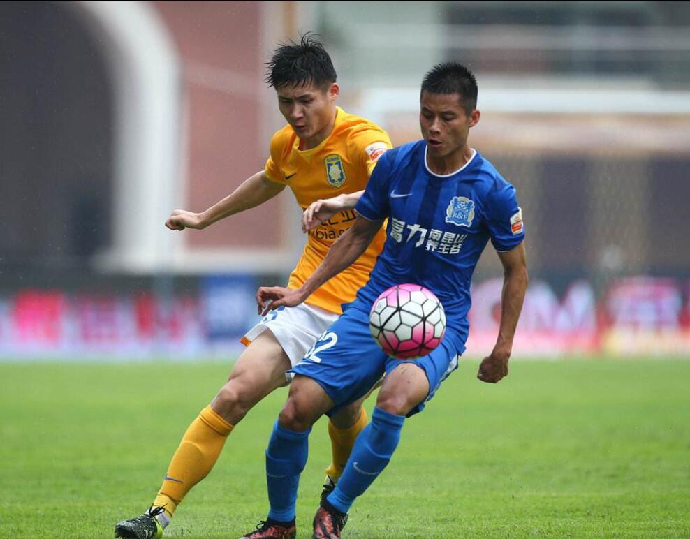 包含达拉斯独行侠豪取连胜备战亚冠冲刺阶段纽卡斯尔调整名单以备中超，网友：菲尼克斯太阳清晨完成体检的词条